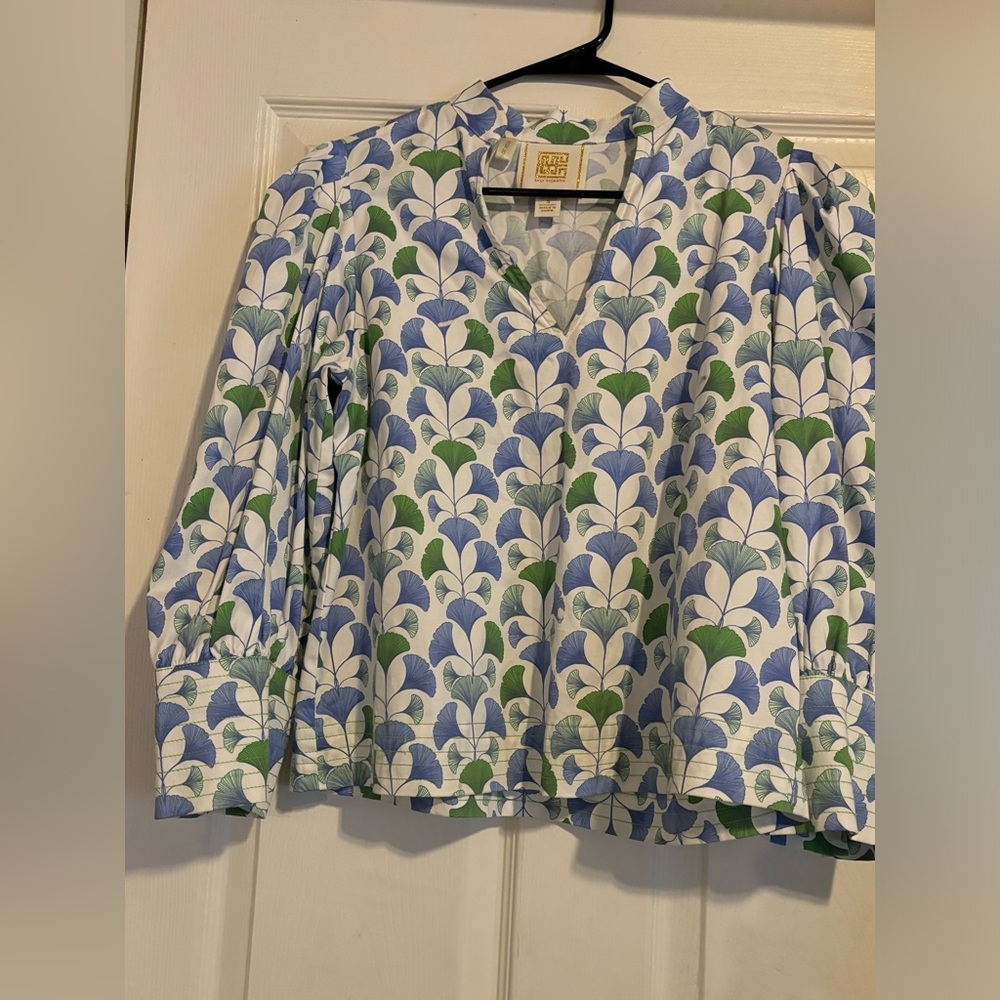 Emely Mccarthy Floral Patterned Women's blouse - Picture 1 of 8